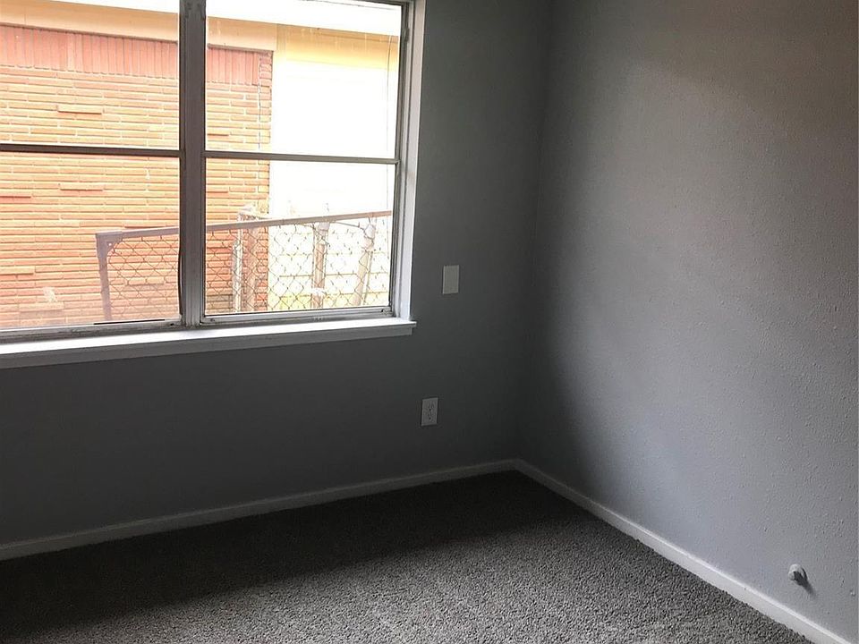 1st image of 2114 Dewberry Ln