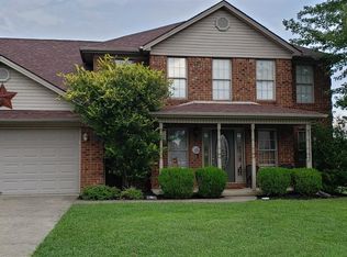 807 Pau Ferro Ct, Berea, KY 40403