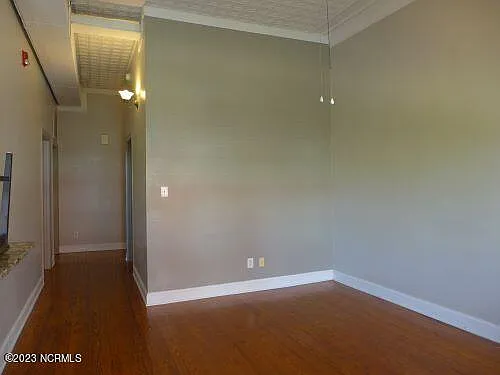 Building Photo - 112 N John St #3