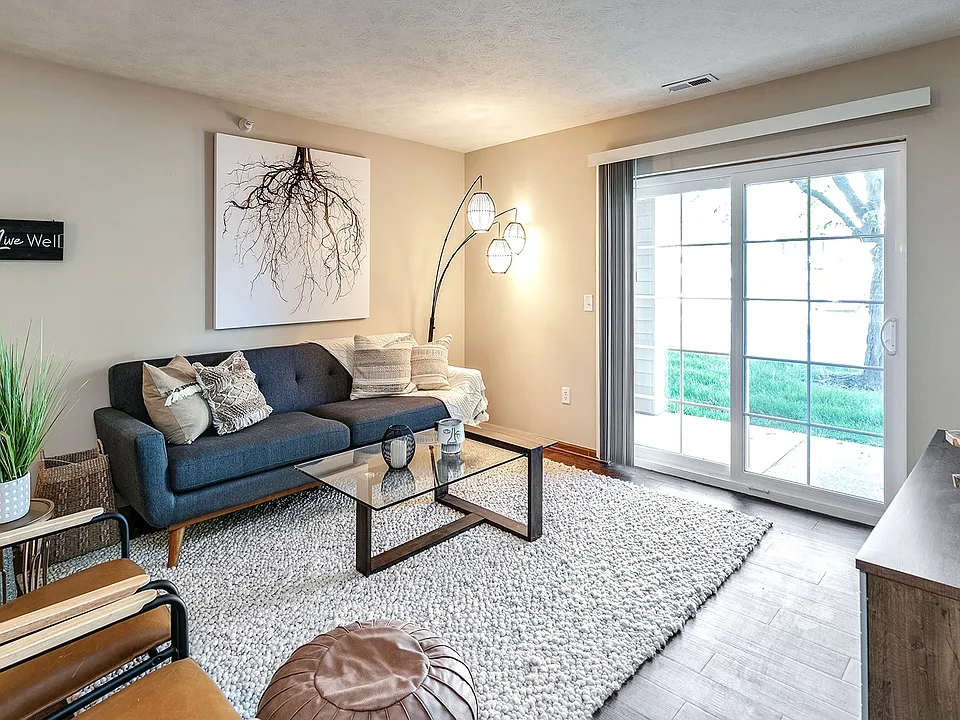 Tiburon View Apartments