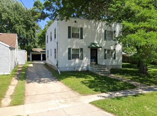610 Maple St #C, Neenah, WI 54956