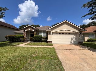 14160 Fish Eagle Dr E, Jacksonville, FL 32226