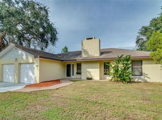 2310 Marguerite Dr, Auburndale, FL 33823
