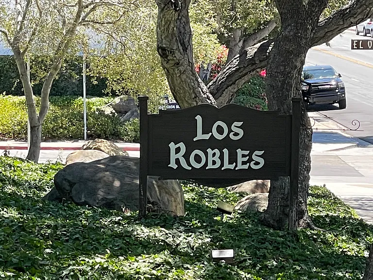 Los Robles Apartments - Senior 55+ — Photo 14