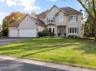 17987 Clear Spring Ln, Eden Prairie, MN 55347