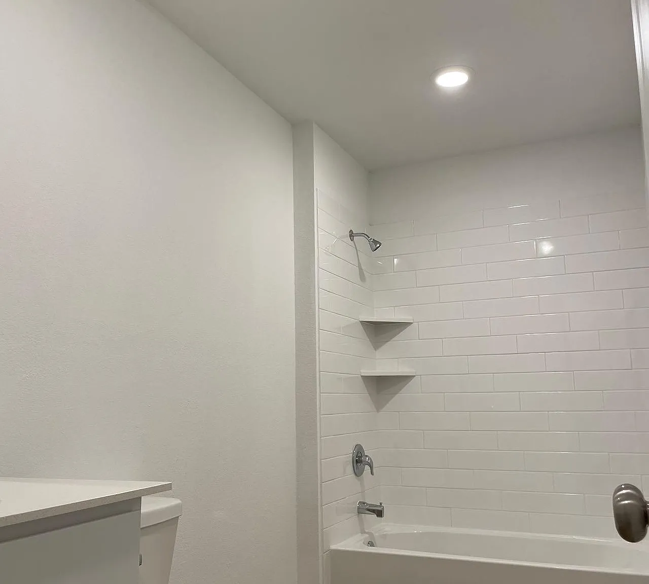 3 bed, 1360 sqft, $1,745 — Photo 3