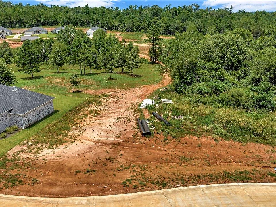 1st image of 1011 Spring Creek Dr