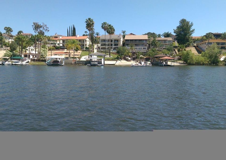 Water Front Main Lake