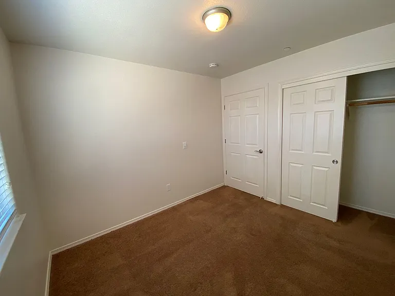 2109 Bella Oaks Dr — Photo 24