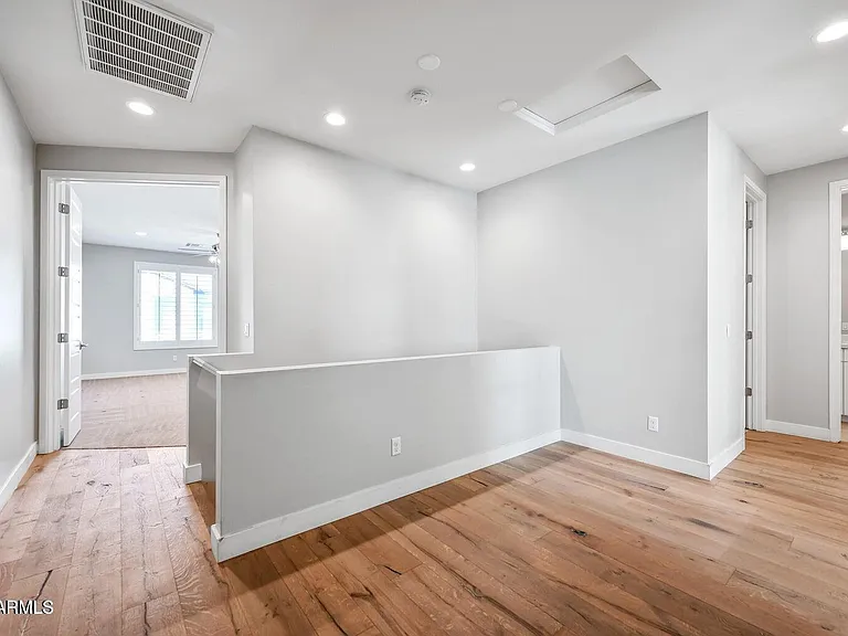 3030 N 38th St #122 — Photo 15