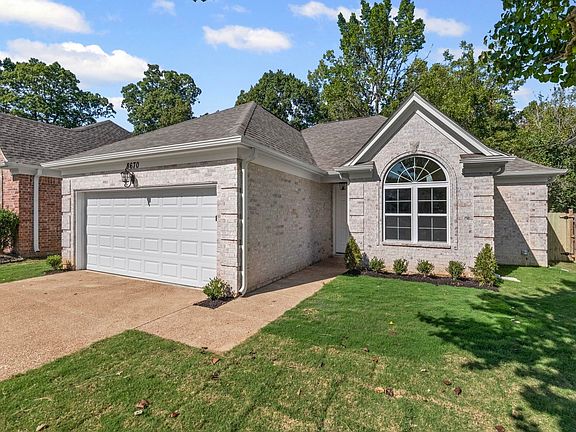 3rd image of 8670 Valmont Cir #88