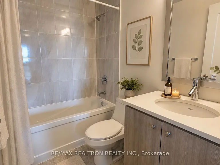 825 Church St #1105 — Photo 4