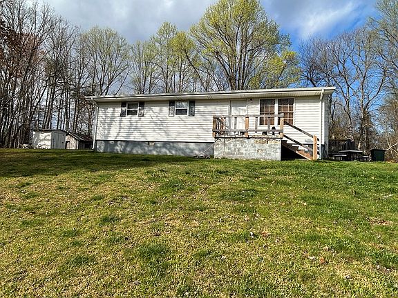 2nd image of 135 John Reagan Ln