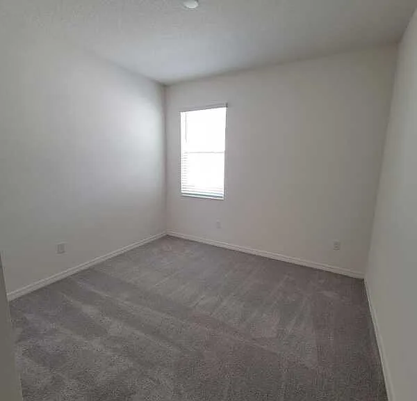 662 Fairview Ave — Photo 8