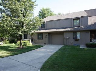 583 Conner Creek Dr, Fishers, IN