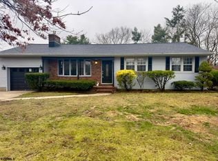 203 Joann Dr, Egg Harbor Township, NJ 08234