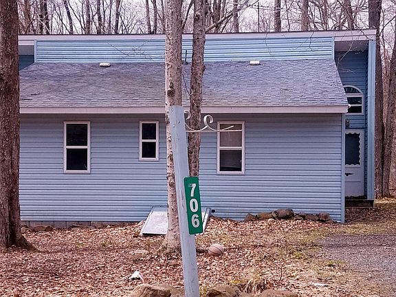 4th image of 106 Aster Pl