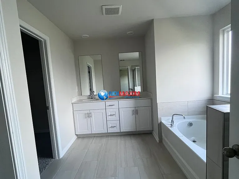 4738 Red Lion Pl — Photo 13