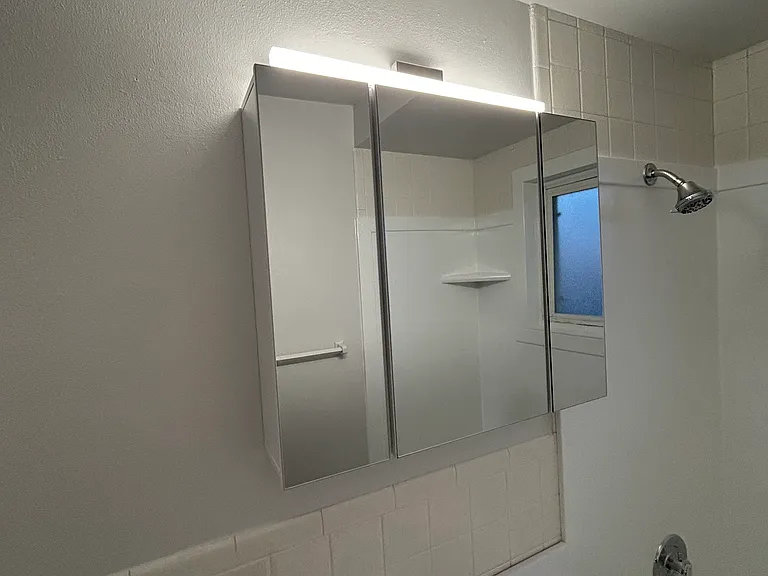 1002 Main St #1 — Photo 10