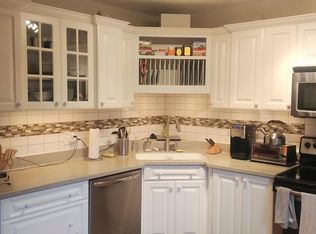 2720 Sommers Ave APT 4, Madison, WI 53704