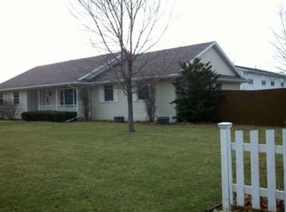 3050 Manitowoc Rd, Green Bay, WI 54311