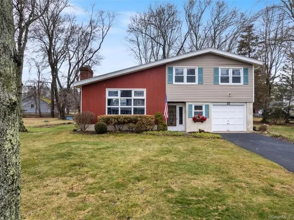 37 Rossie Street, Stonington, CT 06355