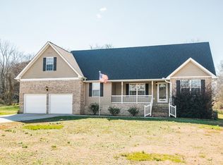 97 Homeplace Dr, Tunnel Hill, GA 30755