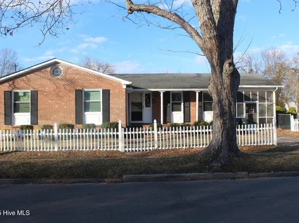 124 W Albemarle Street, Edenton, NC 27932