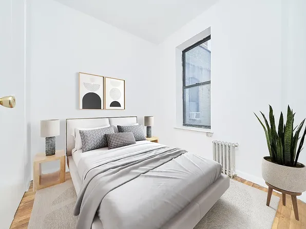 66 West 109th Street image 4 of 7