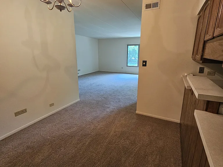 1601 Anna St #7 — Photo 10