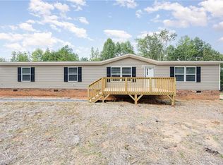 203 Brooky Dr, Lexington, NC 27292