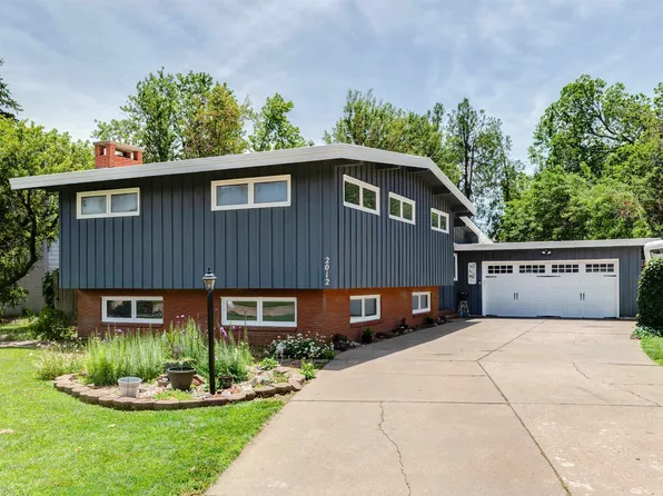 2012 Raymond Ave, Salina, KS 67401