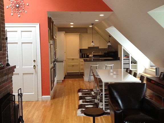 Front Entrance to Condo