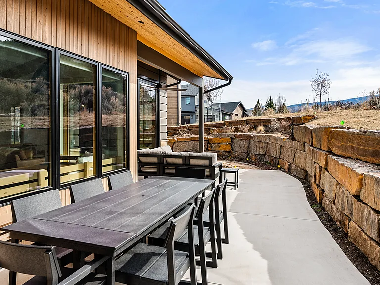 117 Bowles Dr — Photo 33