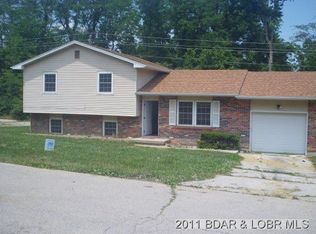 709 Rollotrend Ln, Eldon, MO 65026