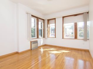 30-54 36th St #2F, Astoria, NY 11103