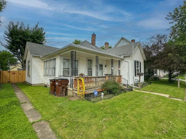 461 W 2nd St, Logan, OH 43138