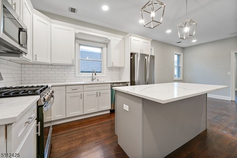1st image of 31 Carmer Ave #4