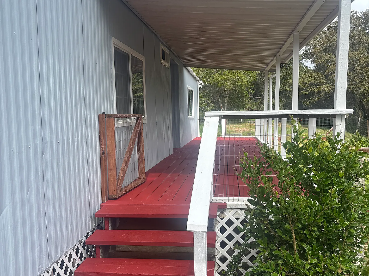 3 bed, 1200 sqft, $3,500 — Photo 3