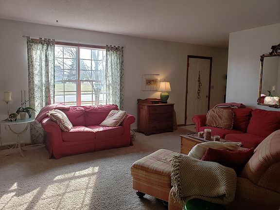 2nd image of 2455 Nolan Ave NW