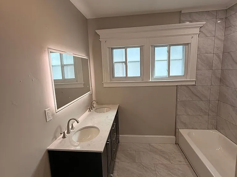 45-47 Maplewood Ave — Photo 38
