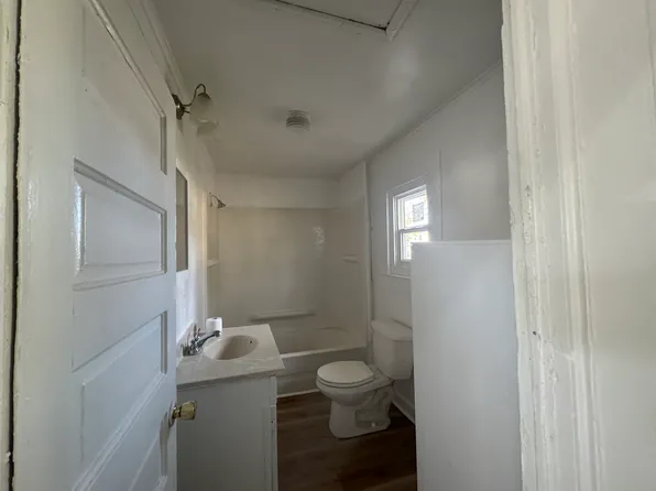 214 E 5th Ave, Gastonia, NC 28054