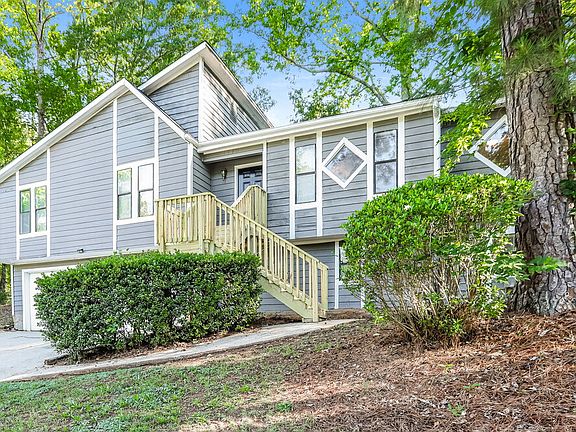 4th image of 6512 Mitchell Ln SW