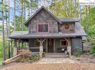 225 Hope Town Road, Vilas, NC 28692