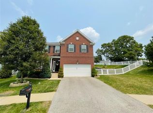4025 Fieldcrest Dr, Bridgeville, PA 15017