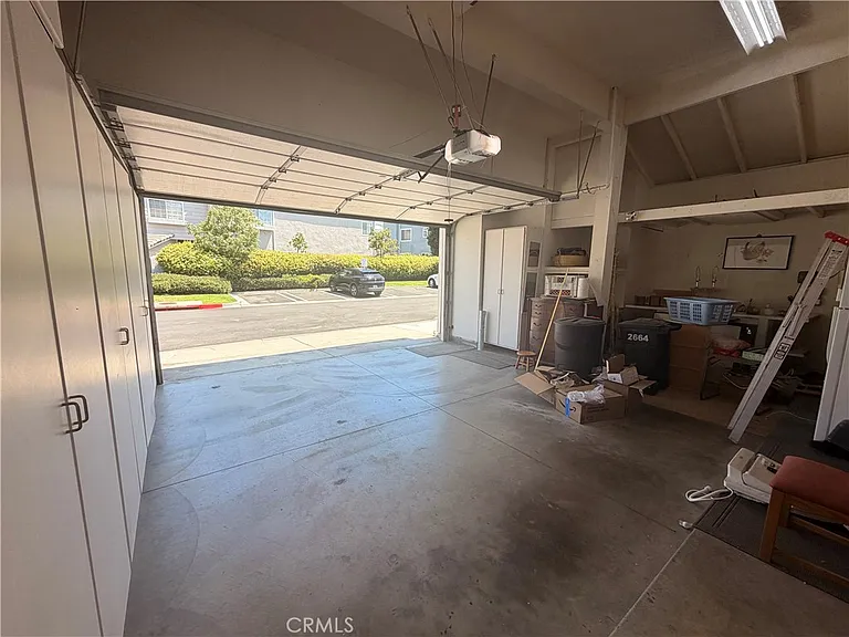 2664 Woodbury Dr — Photo 48