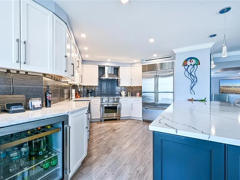 4551 Gulf Shore Blvd N #1406 — Photo 5