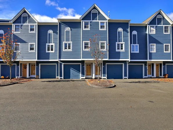 50 Pierce Street APT 27, Plainville, CT 06062