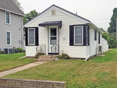 903 Main St, Elgin, IA, 52141