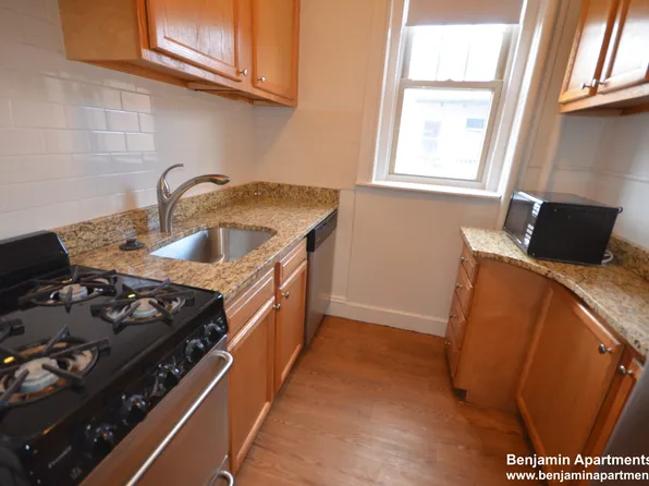 1788 Beacon St, Brookline, MA